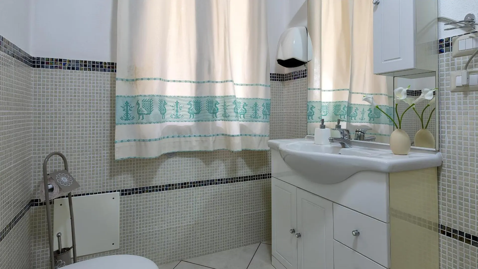 Villa Janas Luxury Villa Surrounded By Large Park, Swimming Pool, Parking And Wifi Alghero