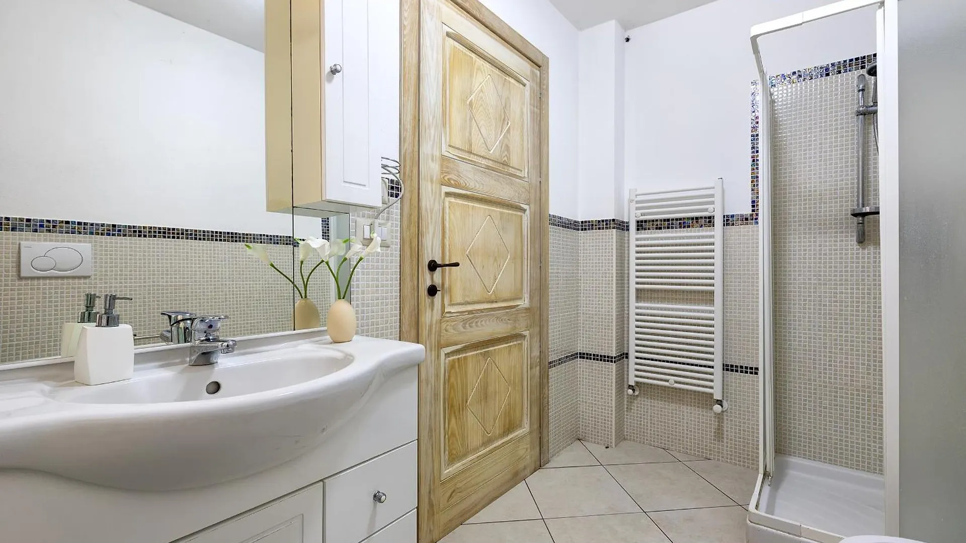 Villa Janas Luxury Villa Surrounded By Large Park, Swimming Pool, Parking And Wifi Alghero