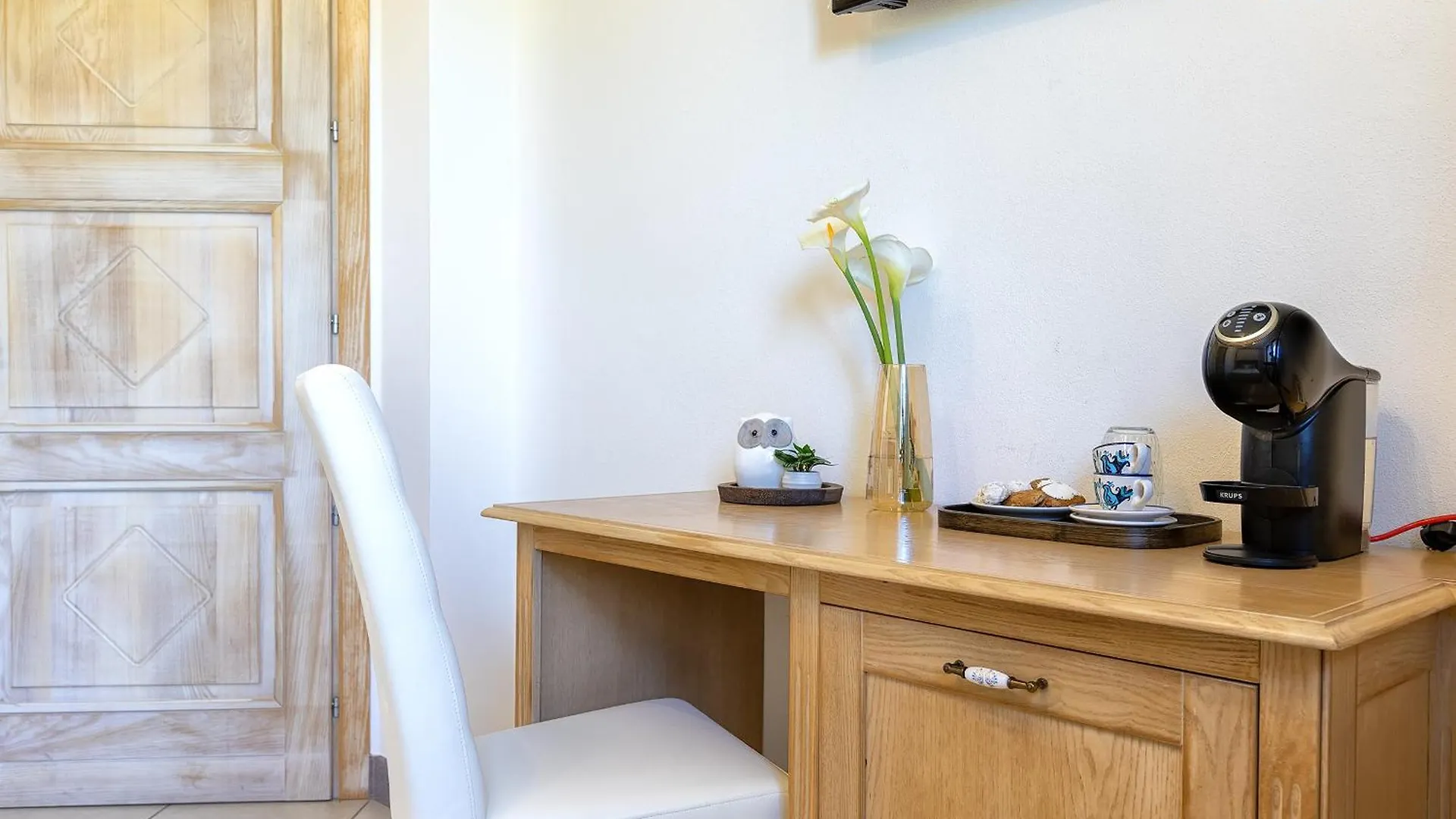 Villa Janas Luxury Villa Surrounded By Large Park, Swimming Pool, Parking And Wifi Alghero